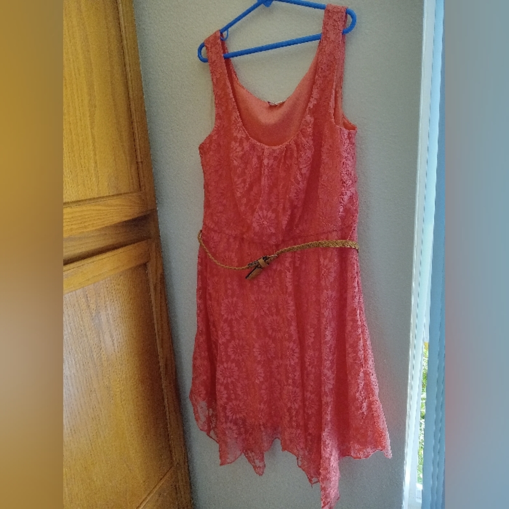 AUW coral dress with belt size small